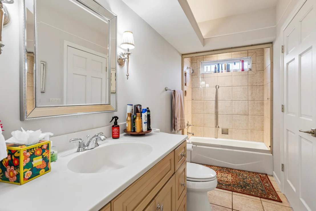 Photo of 7 Greencroft Drive