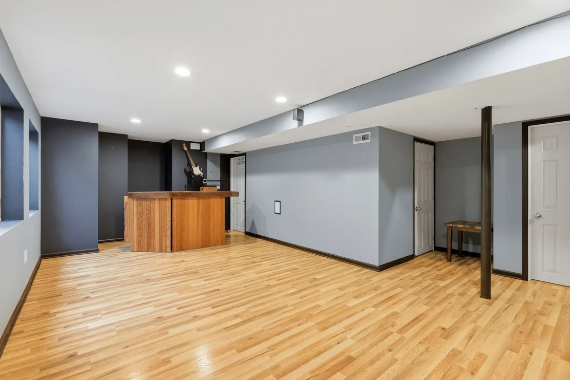 Photo of 2932 Shetland Lane