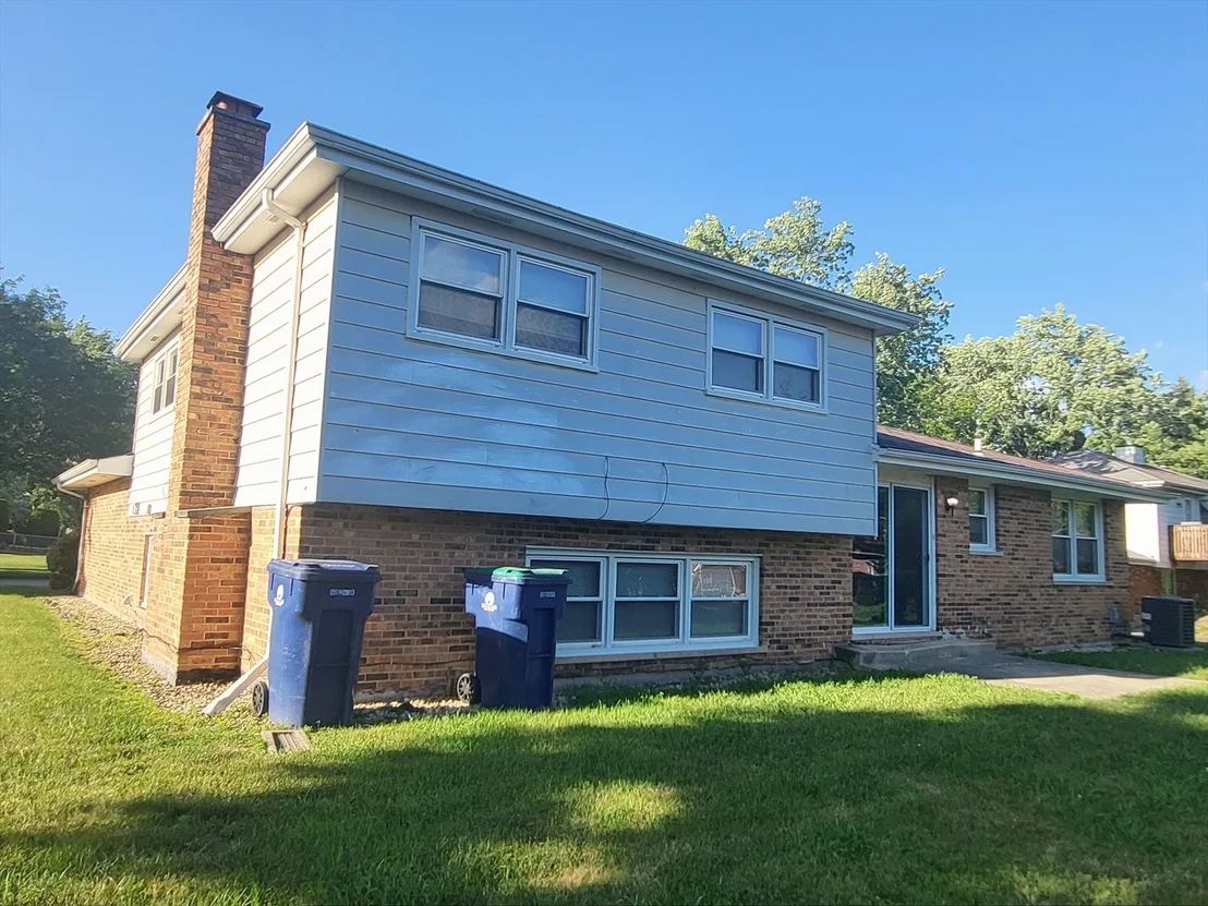 Photo of 6037 Spring Lane