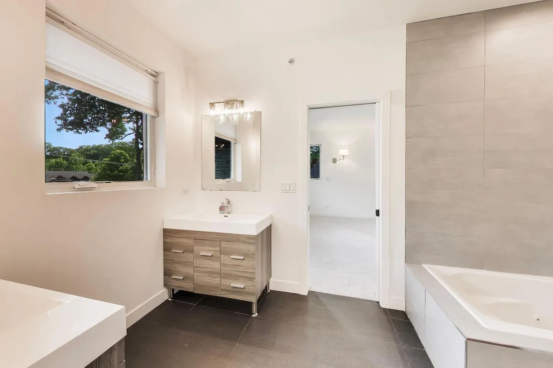 Photo of 10 Picton Road
