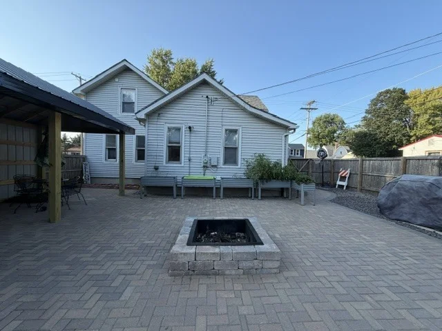 Photo of 607 5th Street