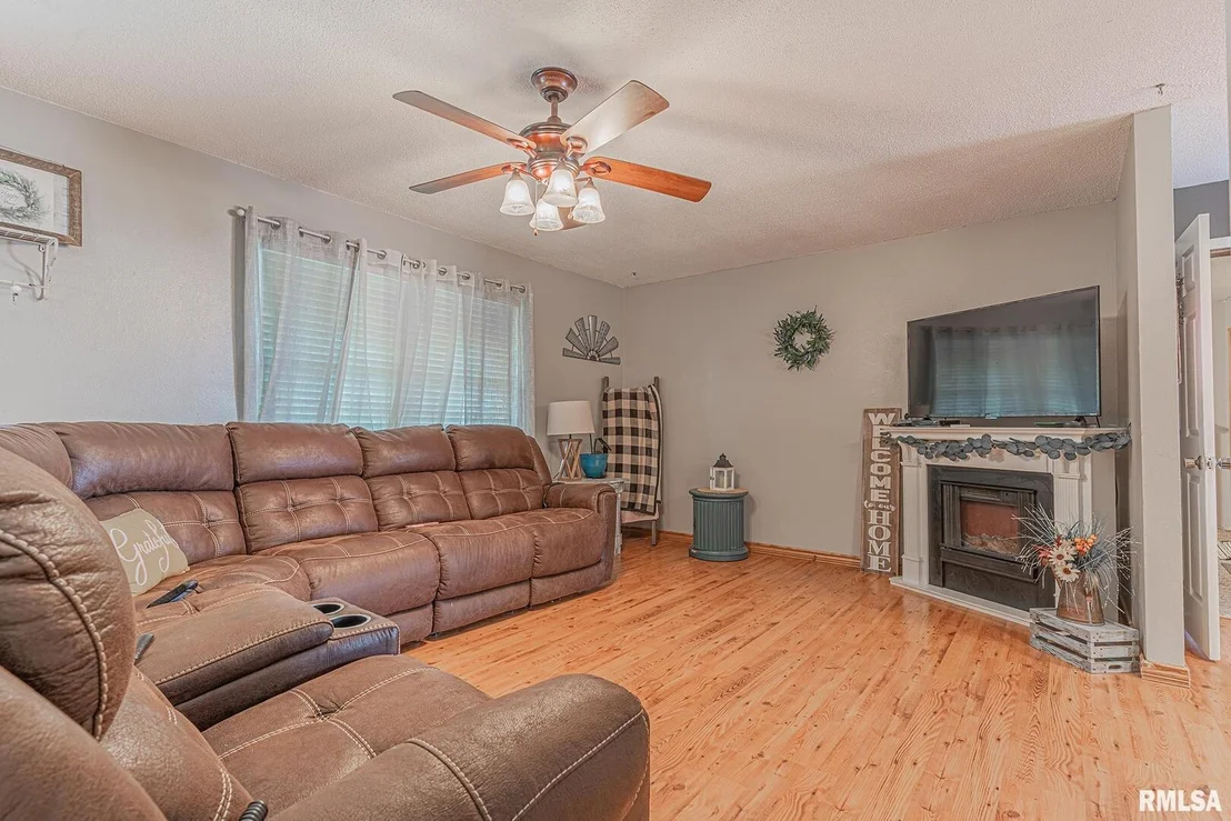 Photo of 136 Donoho Drive
