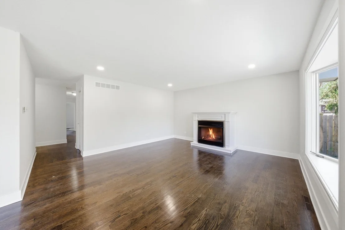 Photo of 1271 Edmonds Avenue