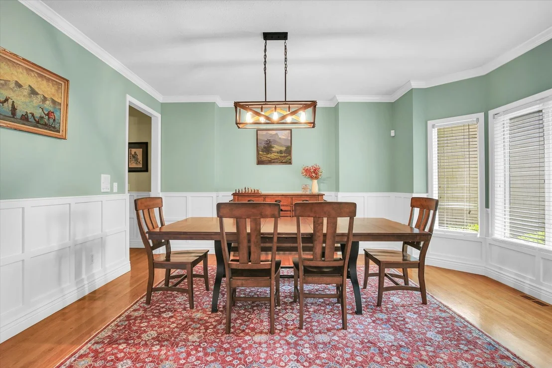 Photo of 1516 River Bluff Drive