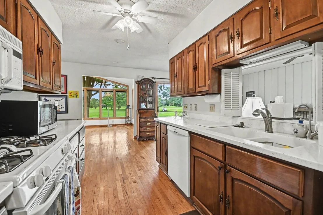 Photo of 524 Parkside Drive