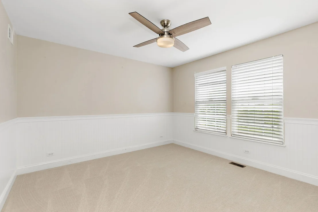 Photo of 2702 Oak Drive