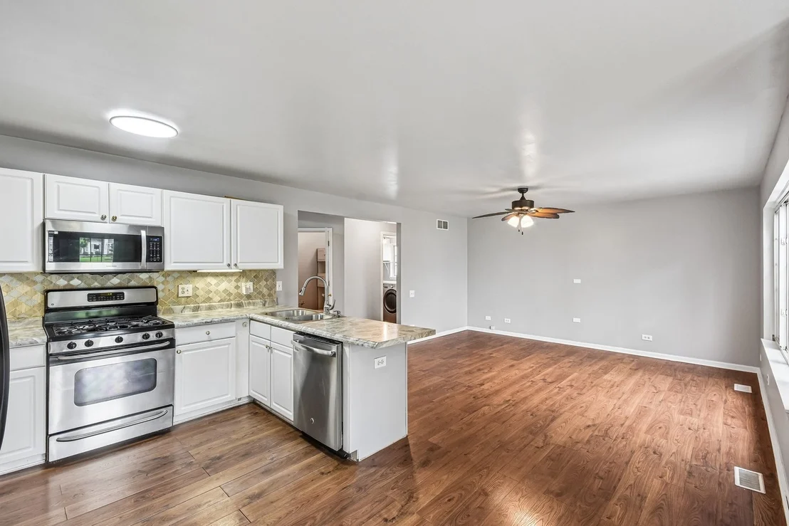 Photo of 561 Ivory Lane