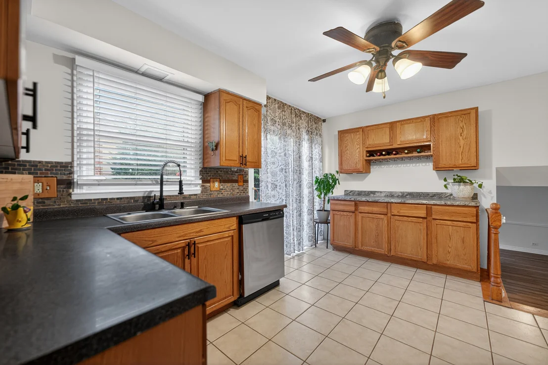 Photo of 701 Buffalo Circle