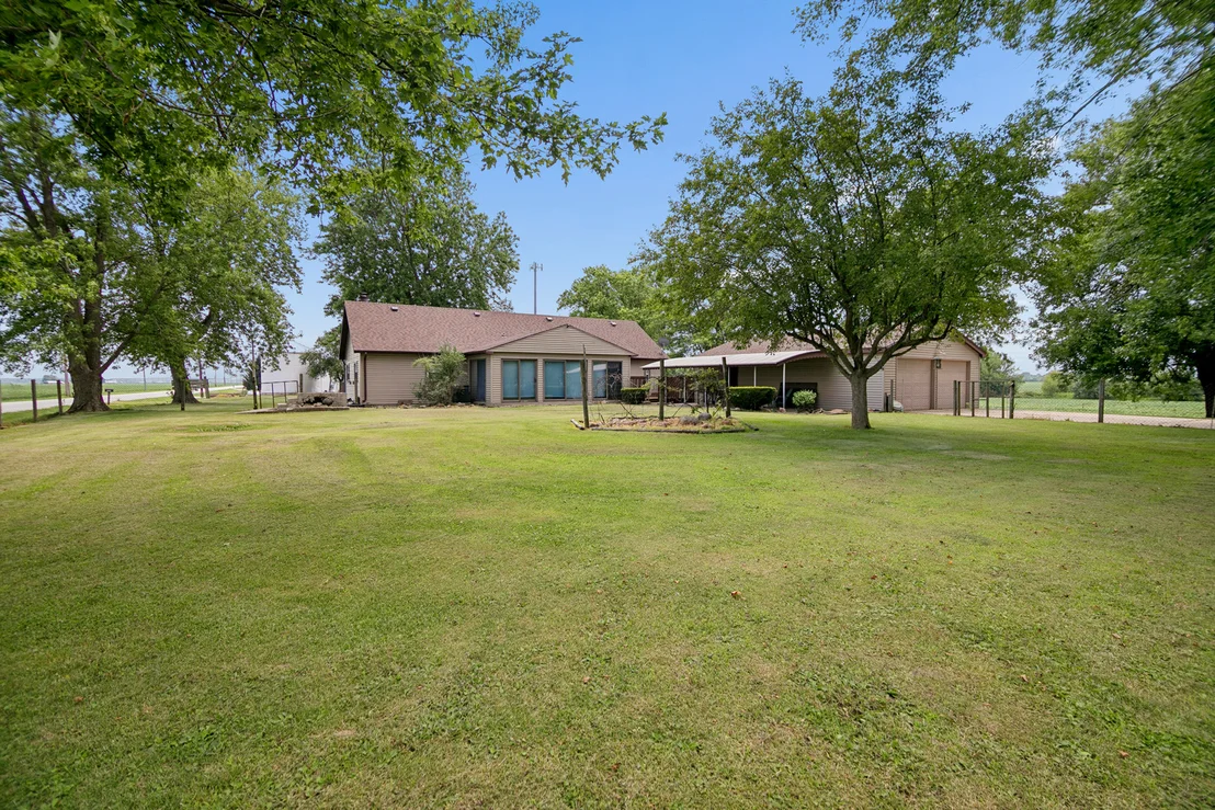 Photo of 5472 E 2000n Road