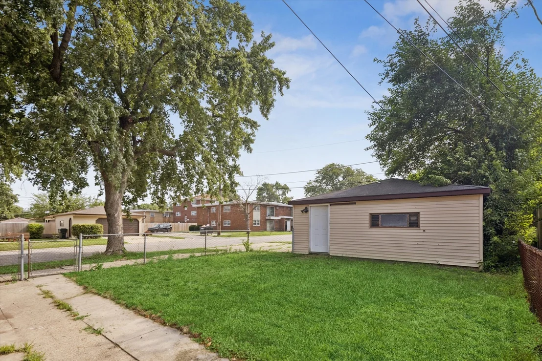 Photo of 15101 Beachview Terrace