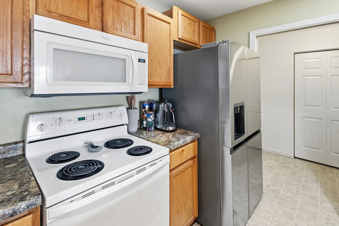 Photo of Unit 205 at 2408 Windward Boulevard