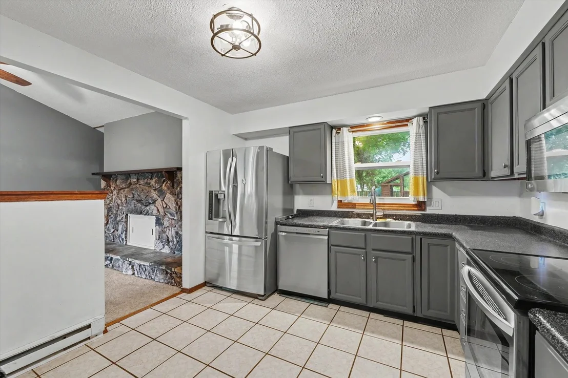 Photo of 110 N Joy Drive