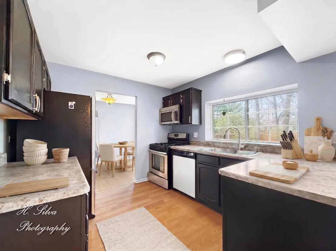 Photo of 2110 Tahoe Parkway
