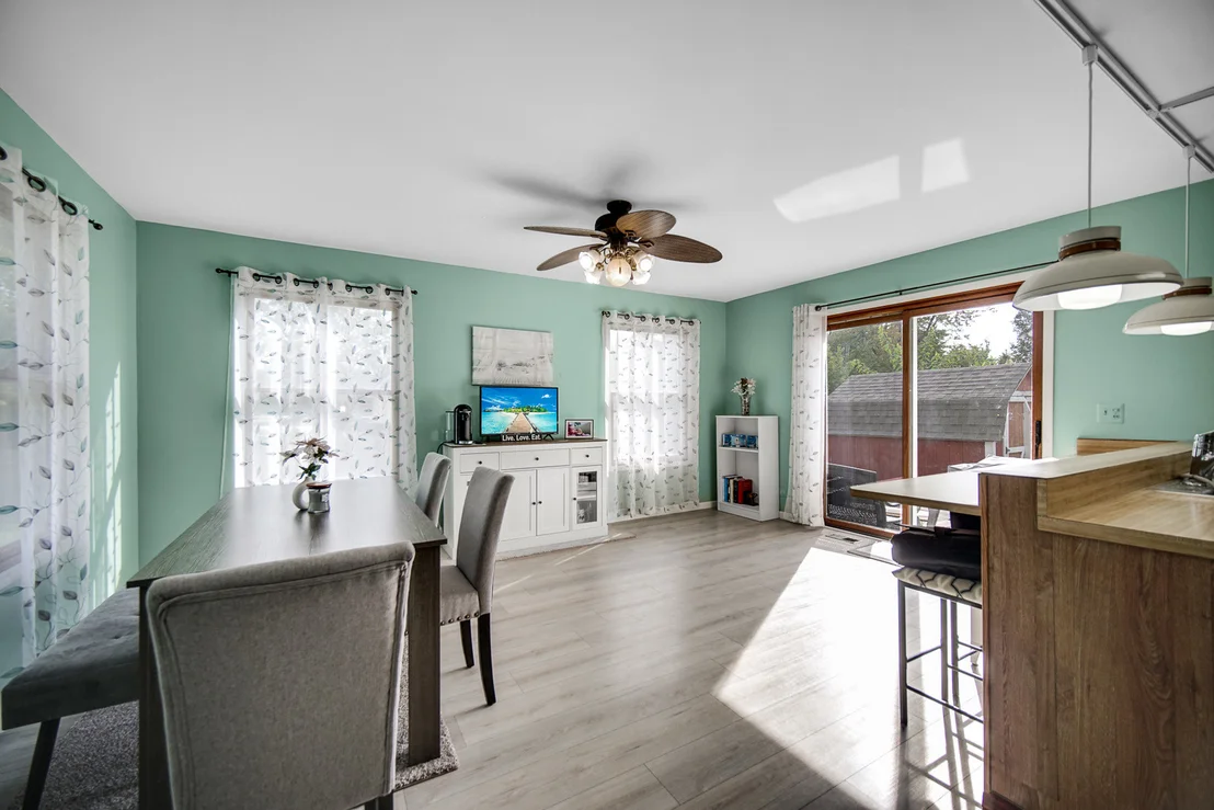 Photo of 951 SURF Court