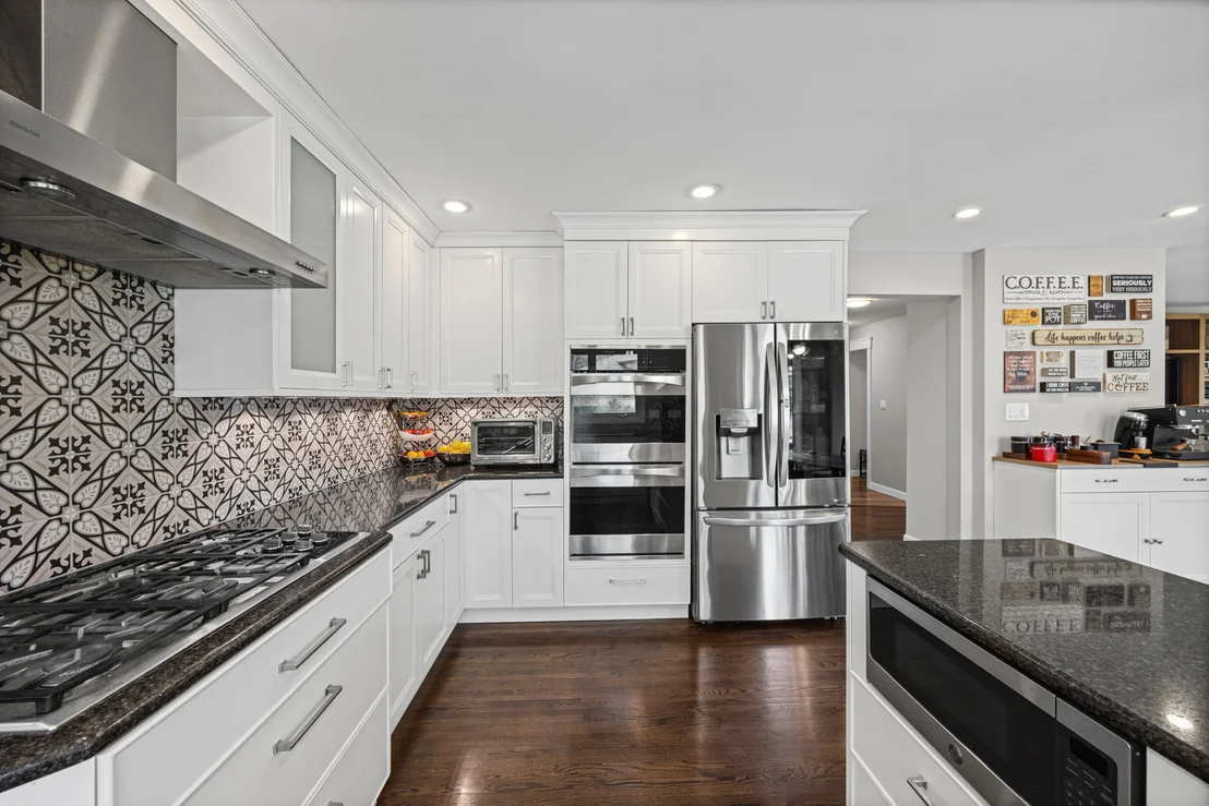Photo of 412 Stratford Lane