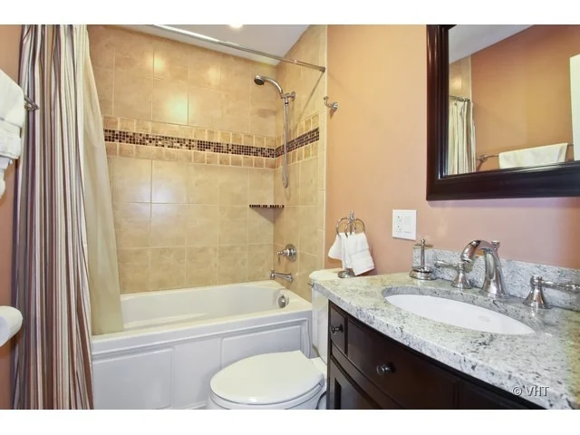 Photo of 2408 Walters Avenue