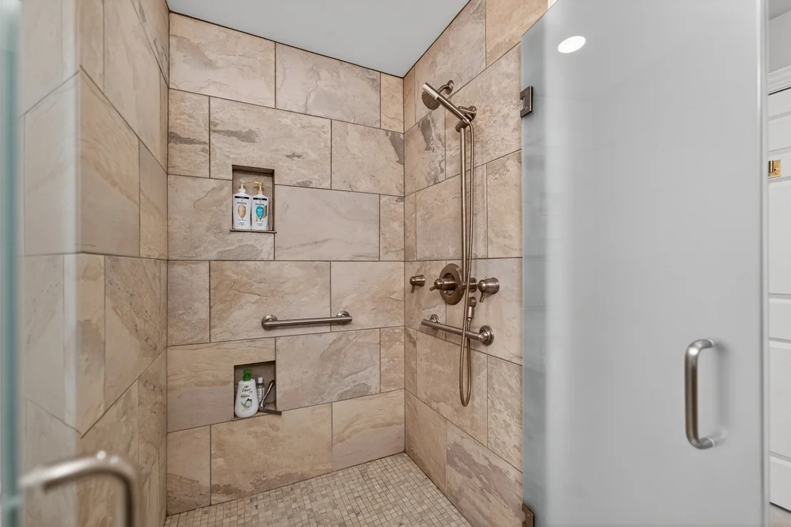Photo of 1003 S Fairview Avenue