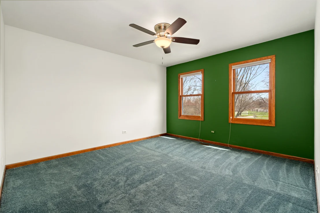 Photo of 225 Fairway Drive