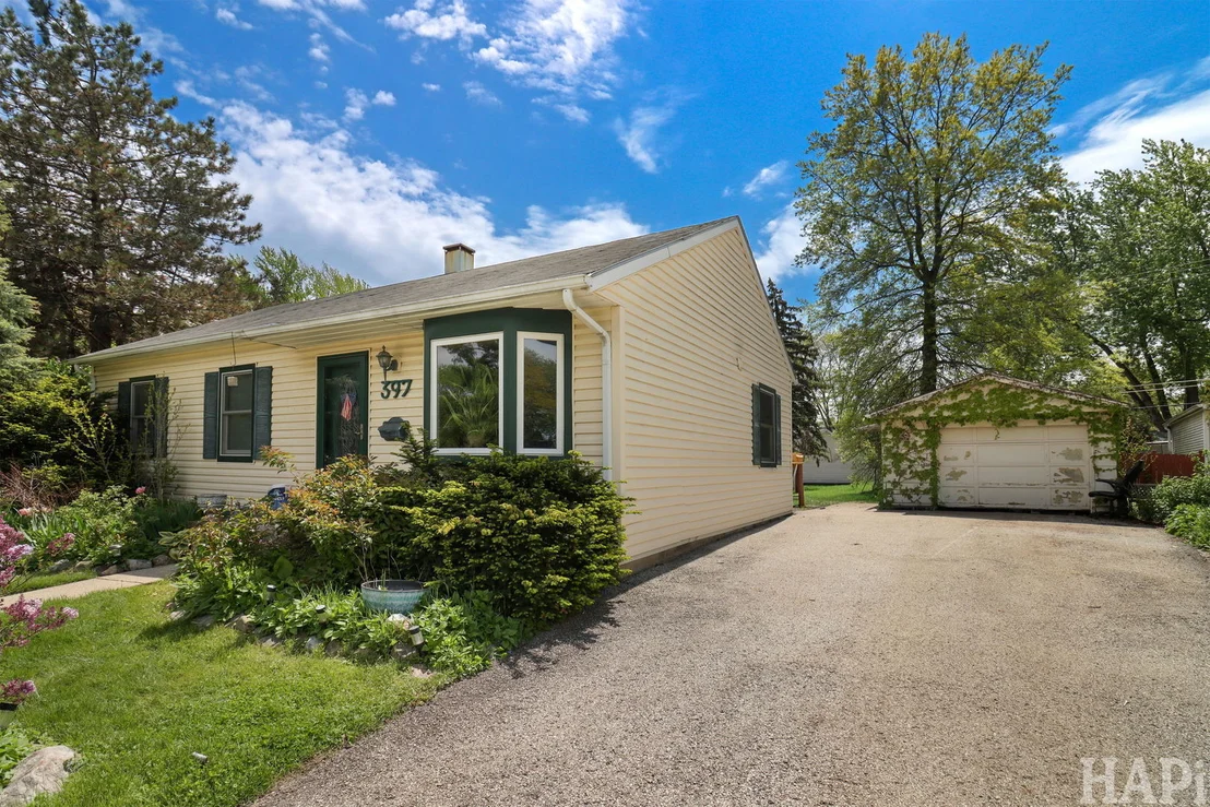 Photo of 397 Bernard Drive