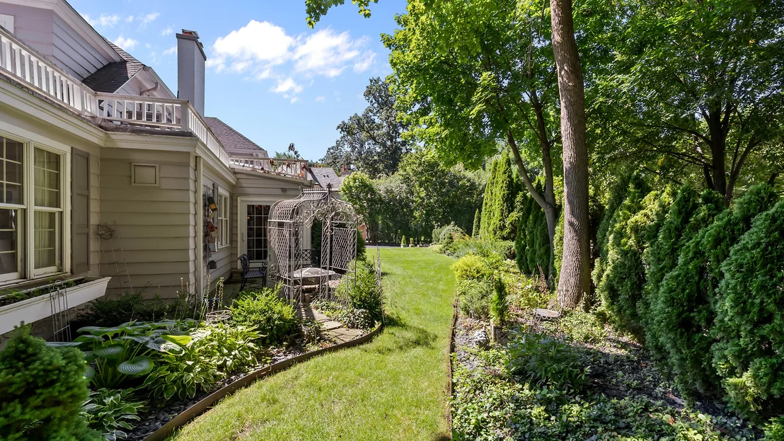 Photo of 195 Maple Hill Road