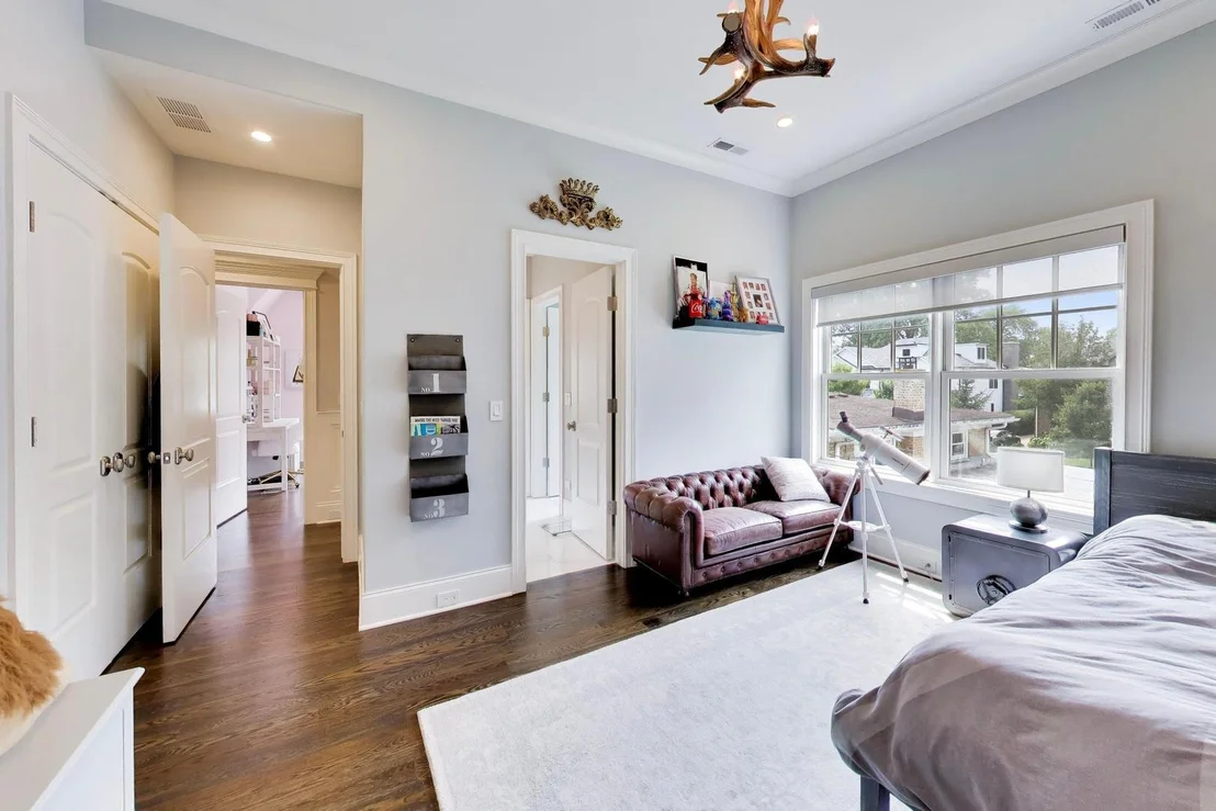 Photo of 440 Sunset Drive