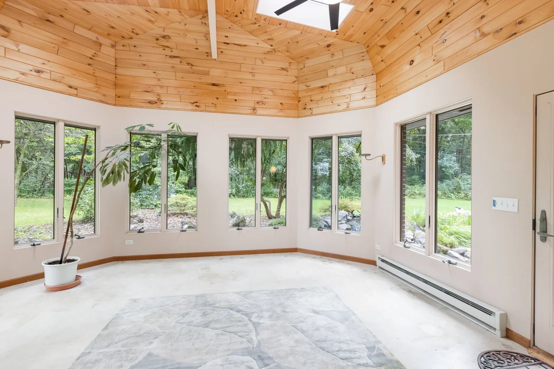 Photo of 212 Cheviot Drive