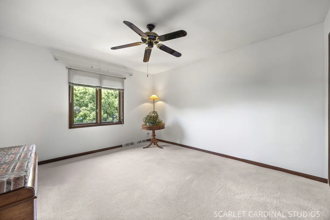 Photo of 849 S River Road