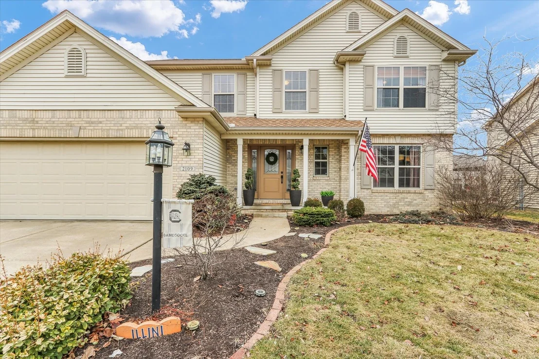 Photo of 2109 Emerald Drive