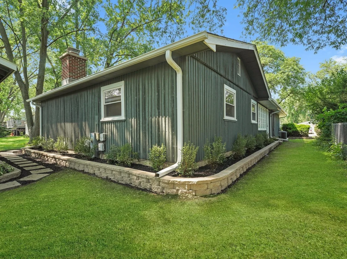 Photo of 1403 Hampton Lane