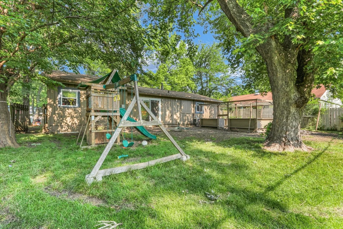 Photo of 104 Dodson Drive S