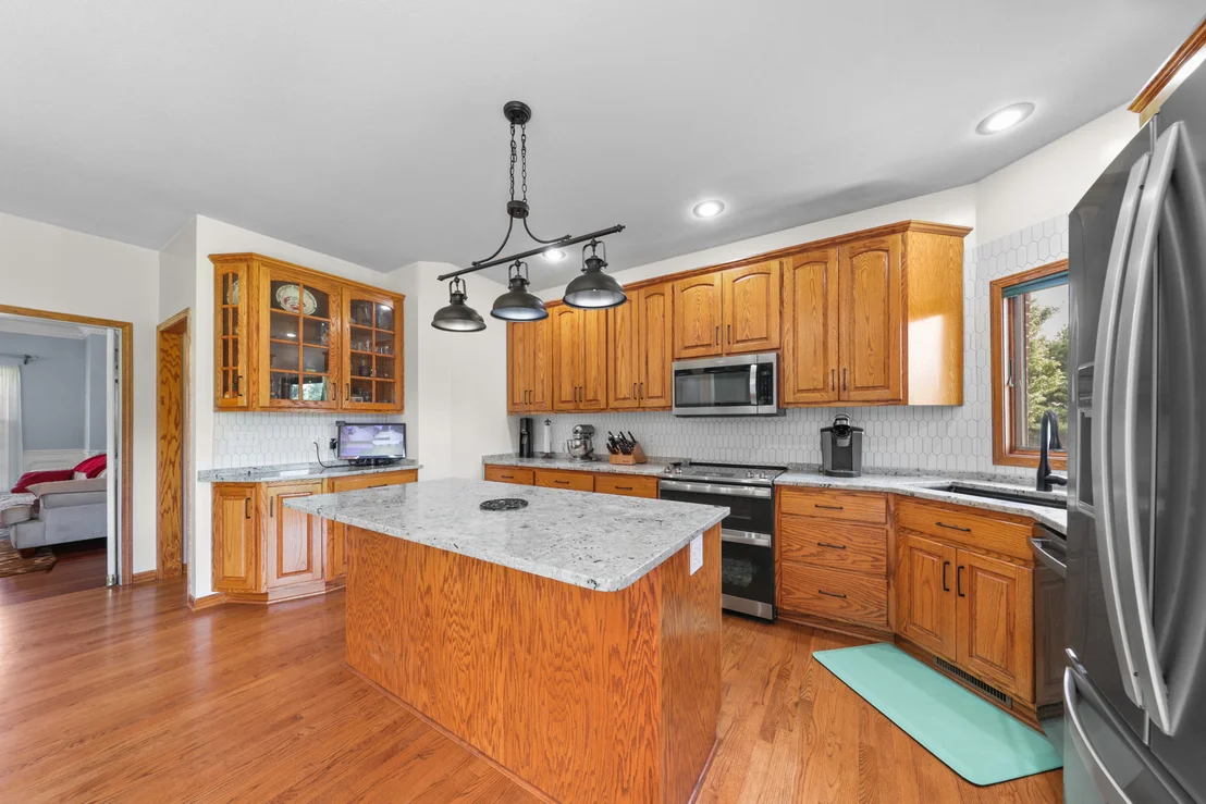 Photo of 5535 Airport Road