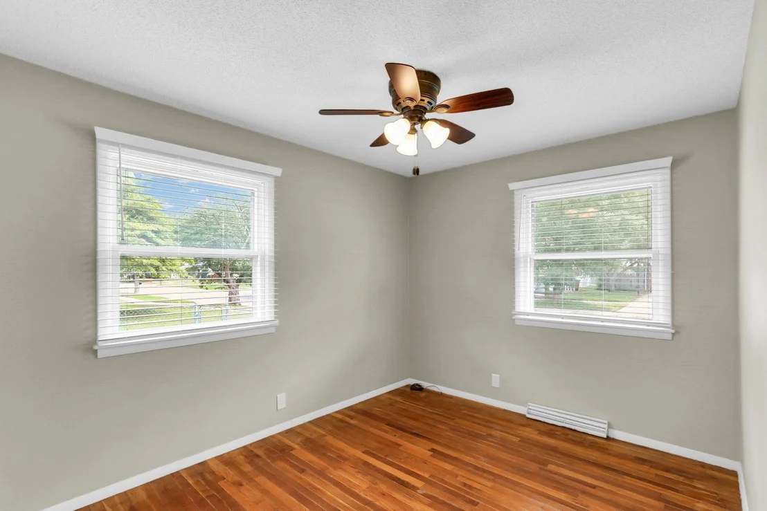 Photo of 2009 Crescent Drive