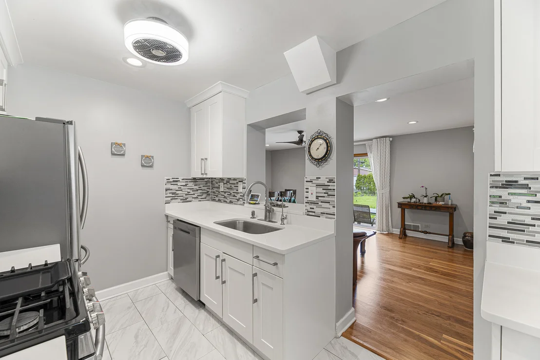 Photo of 2232 Covert Road