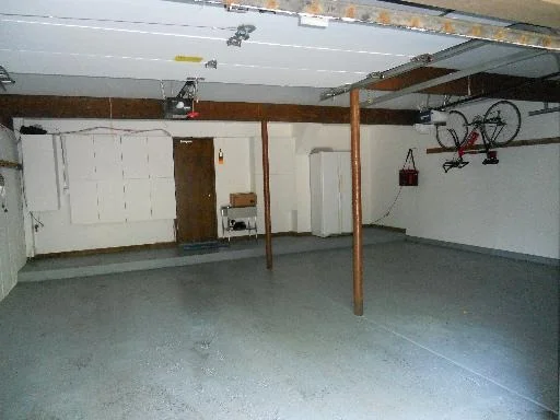 Photo of 1045 Morrison Road