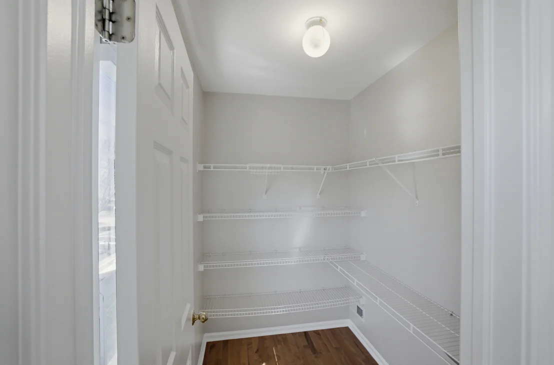 Photo of 1347 Hunter Drive