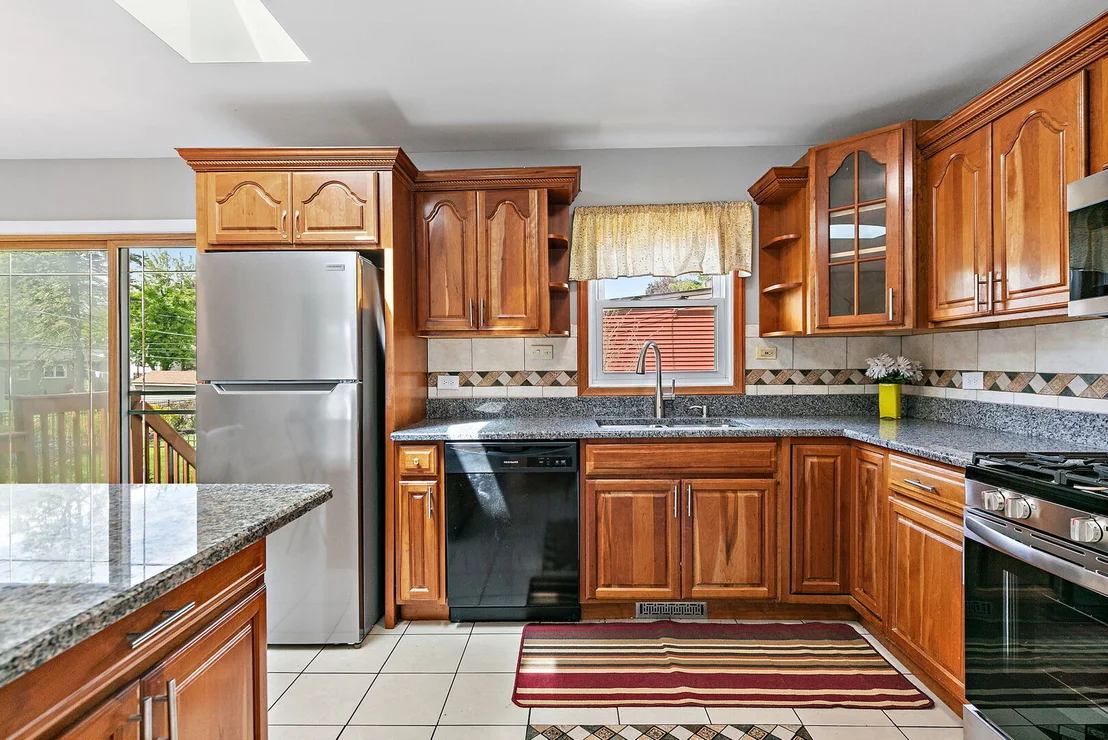 Photo of 4403 Maple Court