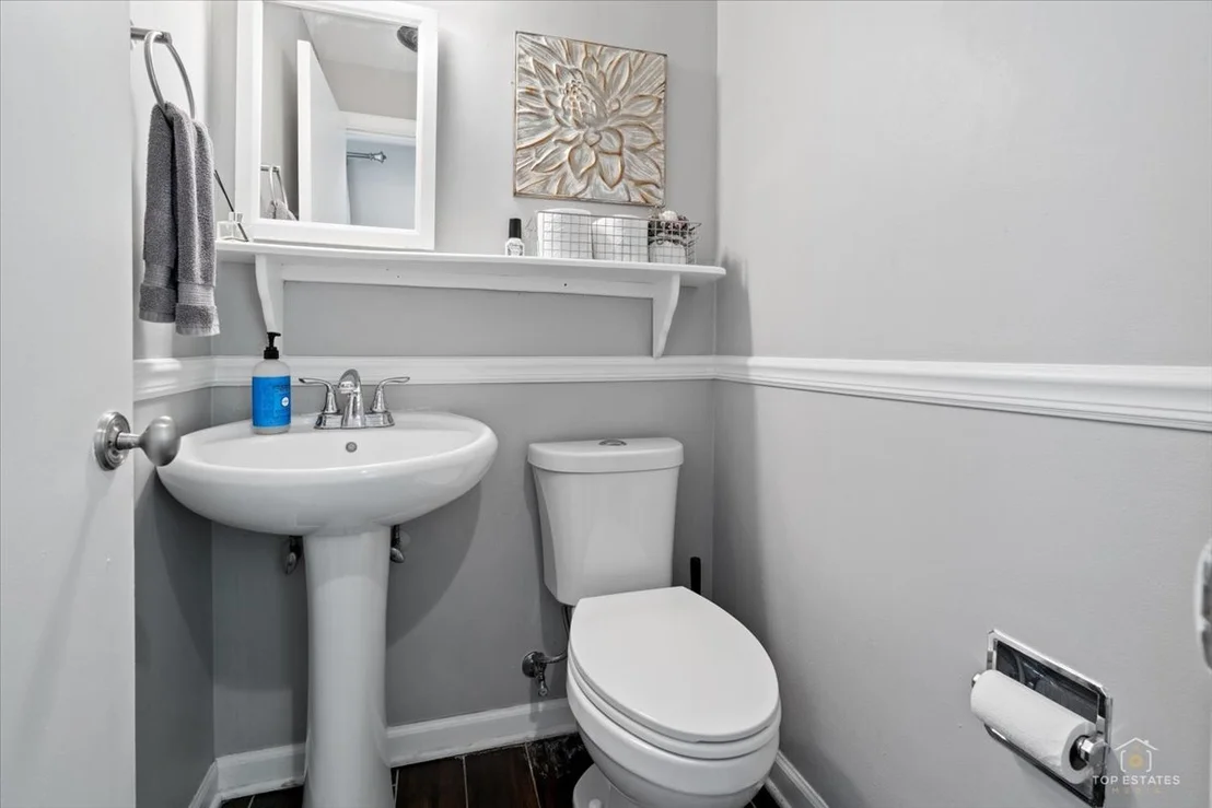 Photo of 116 N 7th Avenue