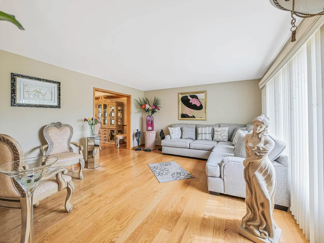 Photo of 1212 Grove Avenue