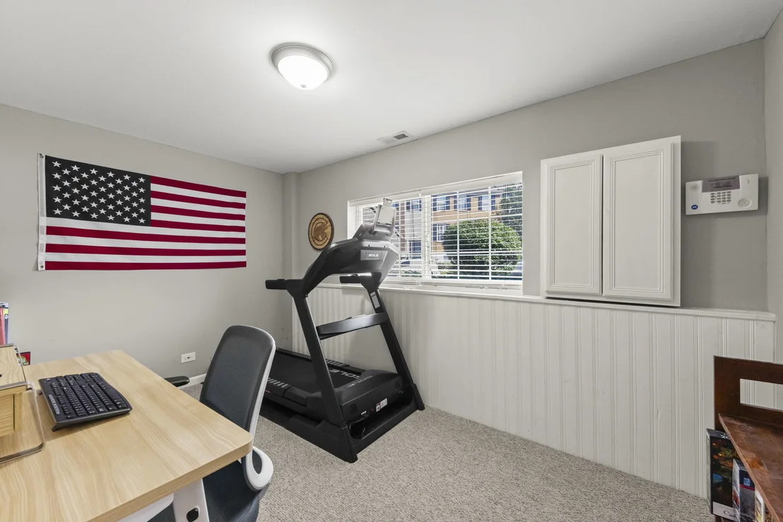 Photo of 274 Comstock Drive