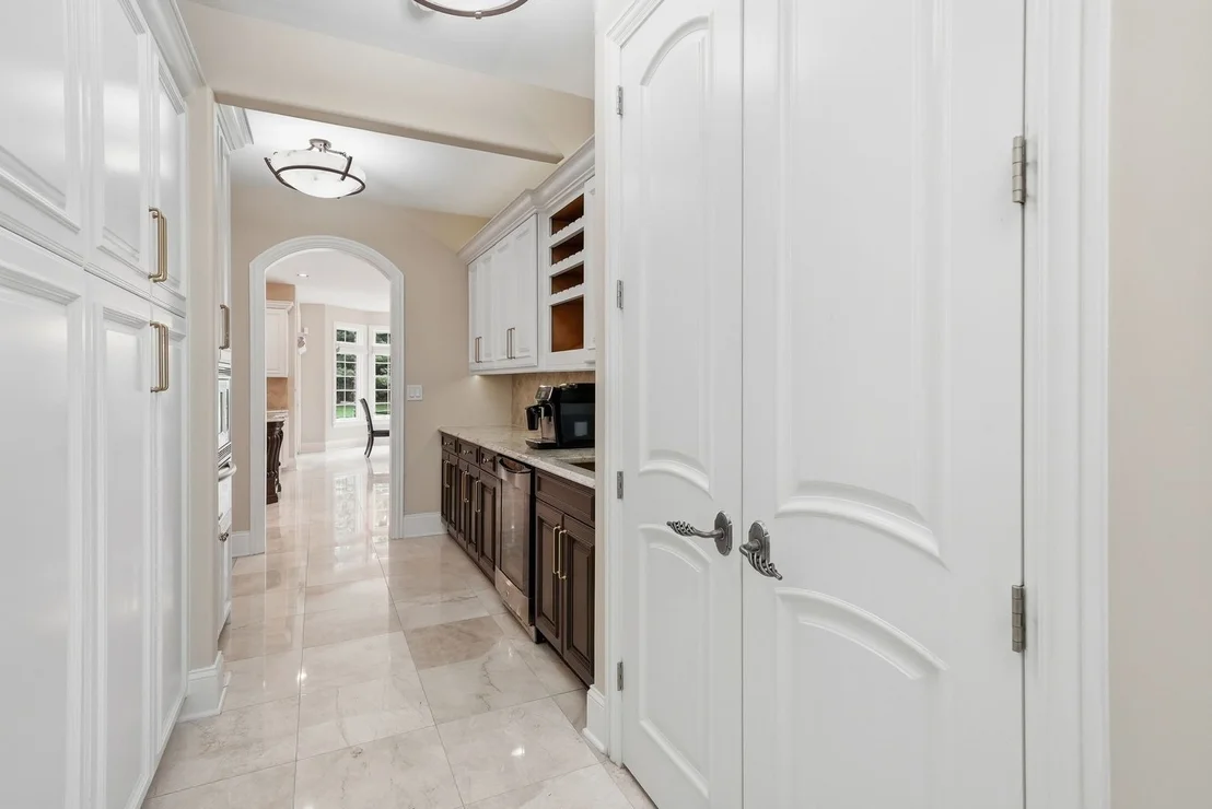 Photo of 105 Forest Edge Drive
