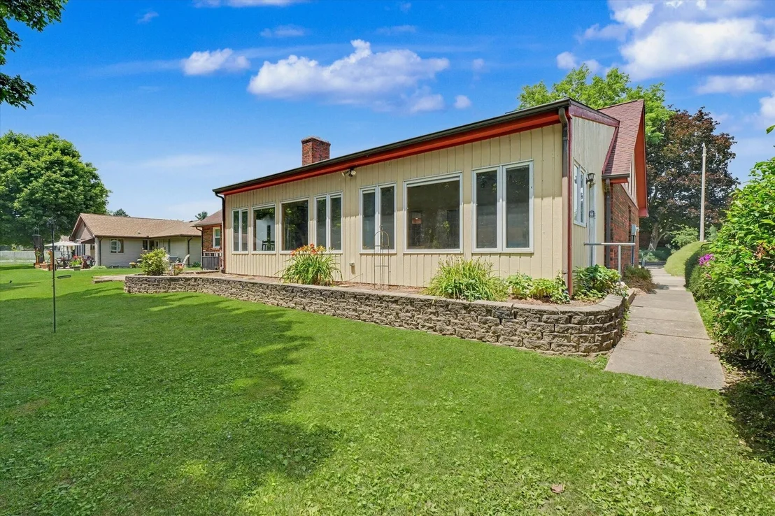 Photo of 304 Cherokee Drive