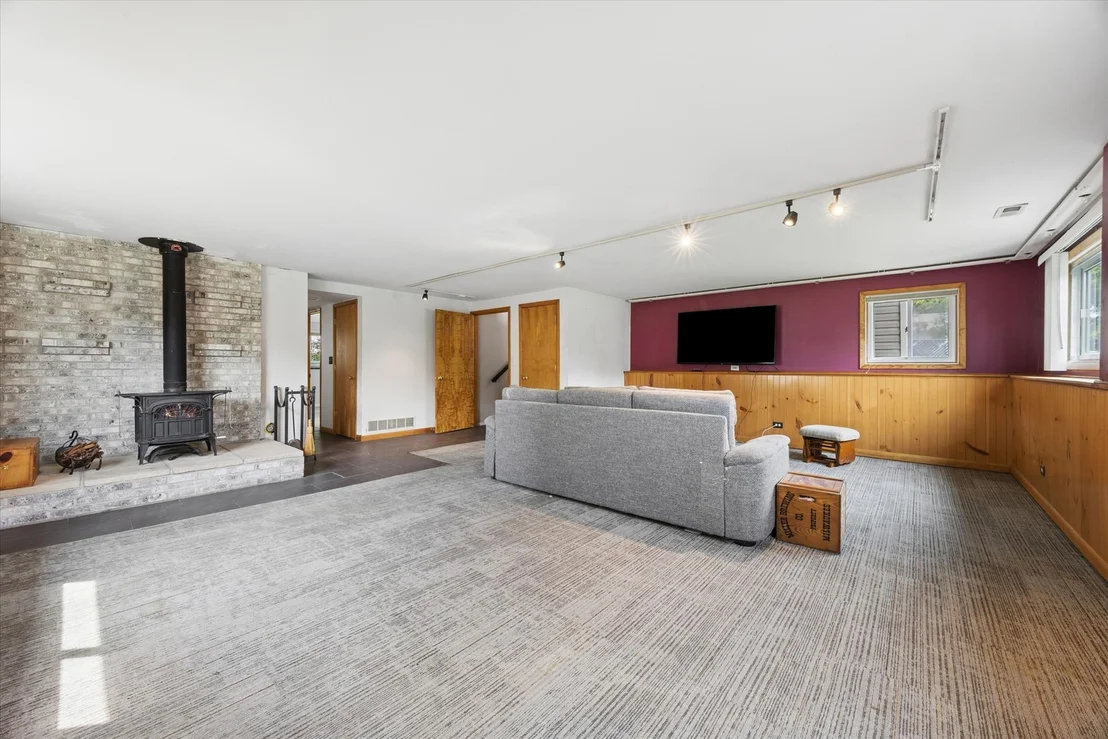Photo of 4093 Bayside Drive