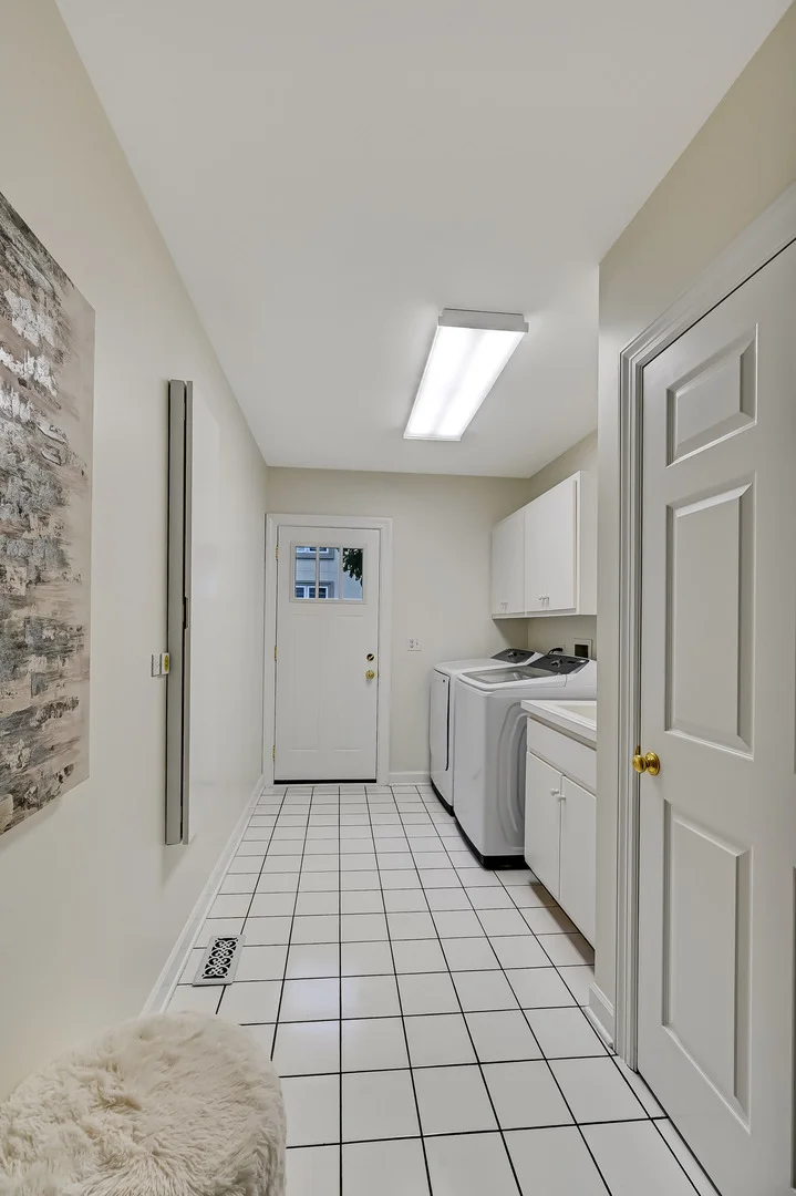 Photo of 32 Ridgefield Lane