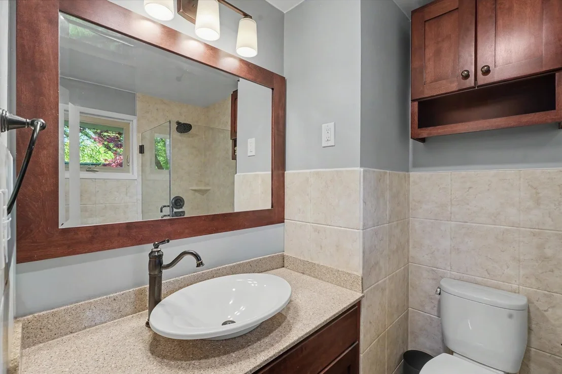 Photo of 1115 Foothill Drive