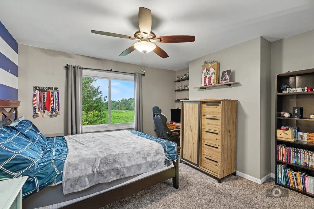 Photo of 437 Raintree Drive