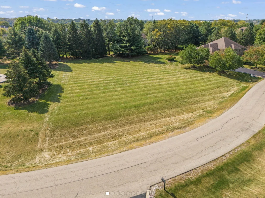Photo of 36 River Ridge Drive