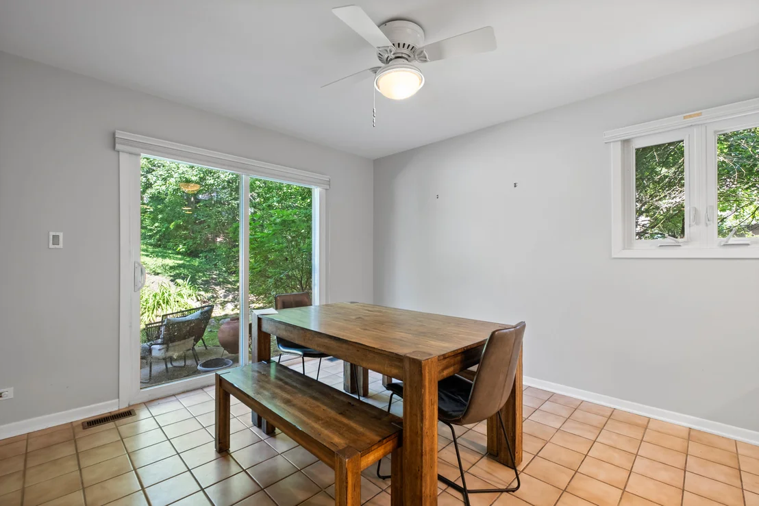 Photo of 559 Hillside Drive