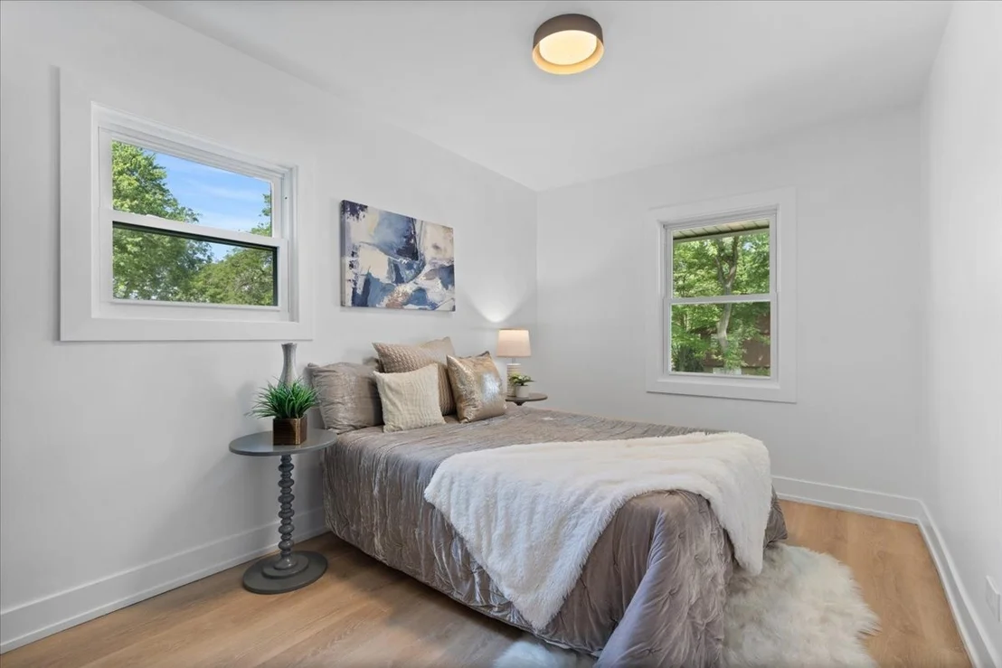 Photo of 449 White Pine Road