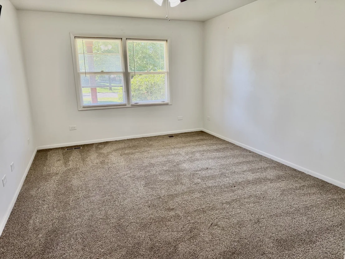 Photo of 2337 Golfview Drive