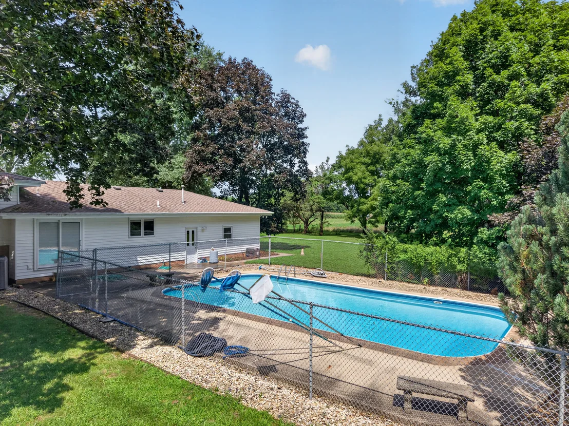 Photo of 5 N Acres Drive